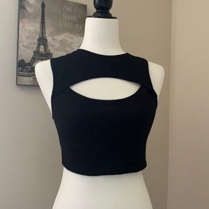 NEW Cutout crop top